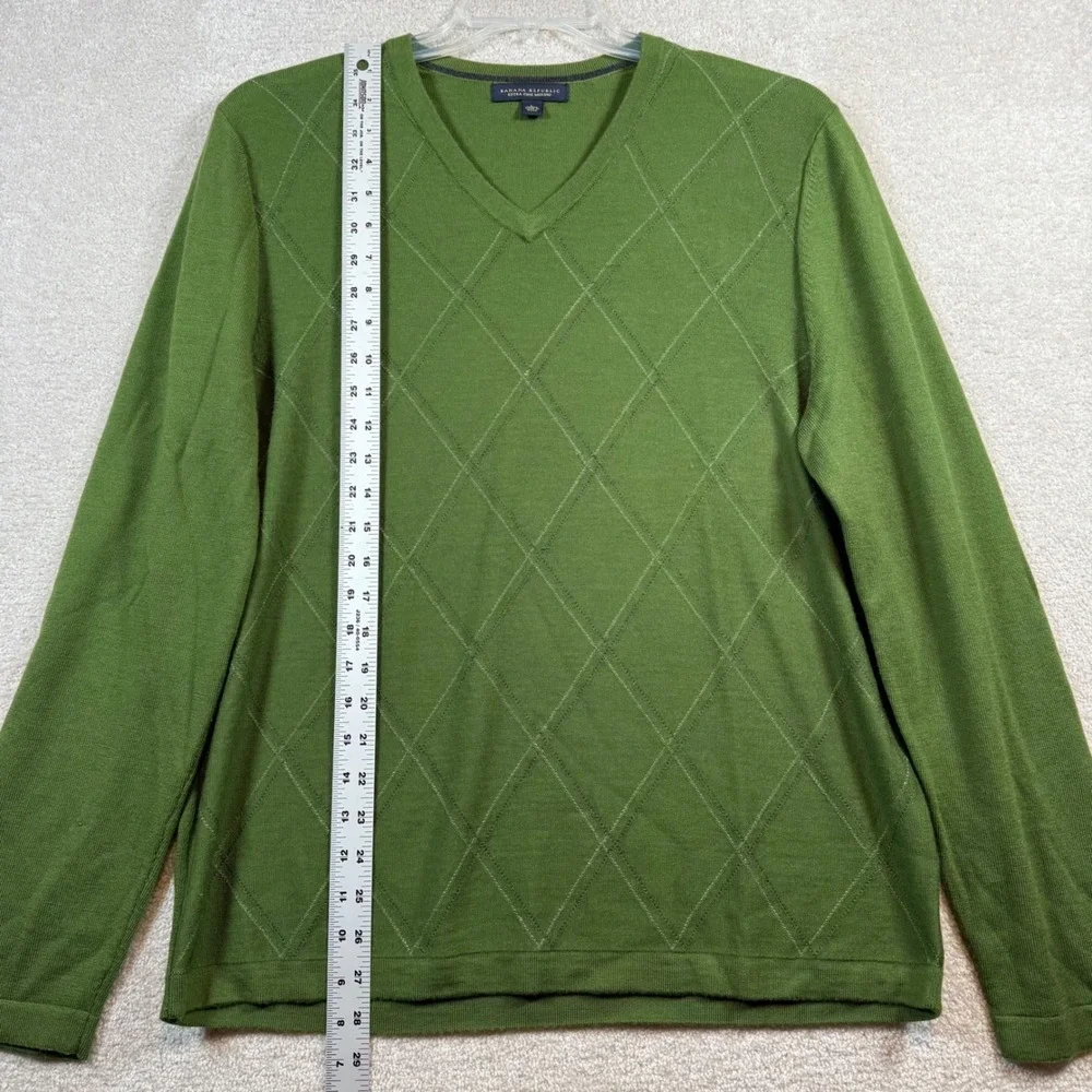 Banana Republic Sweater Mens Large‎ Green Merino Wool V-Neck